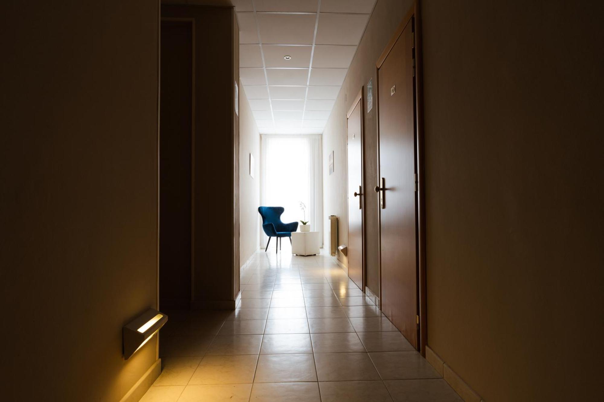Hotel Holiday Vasto Extérieur photo
